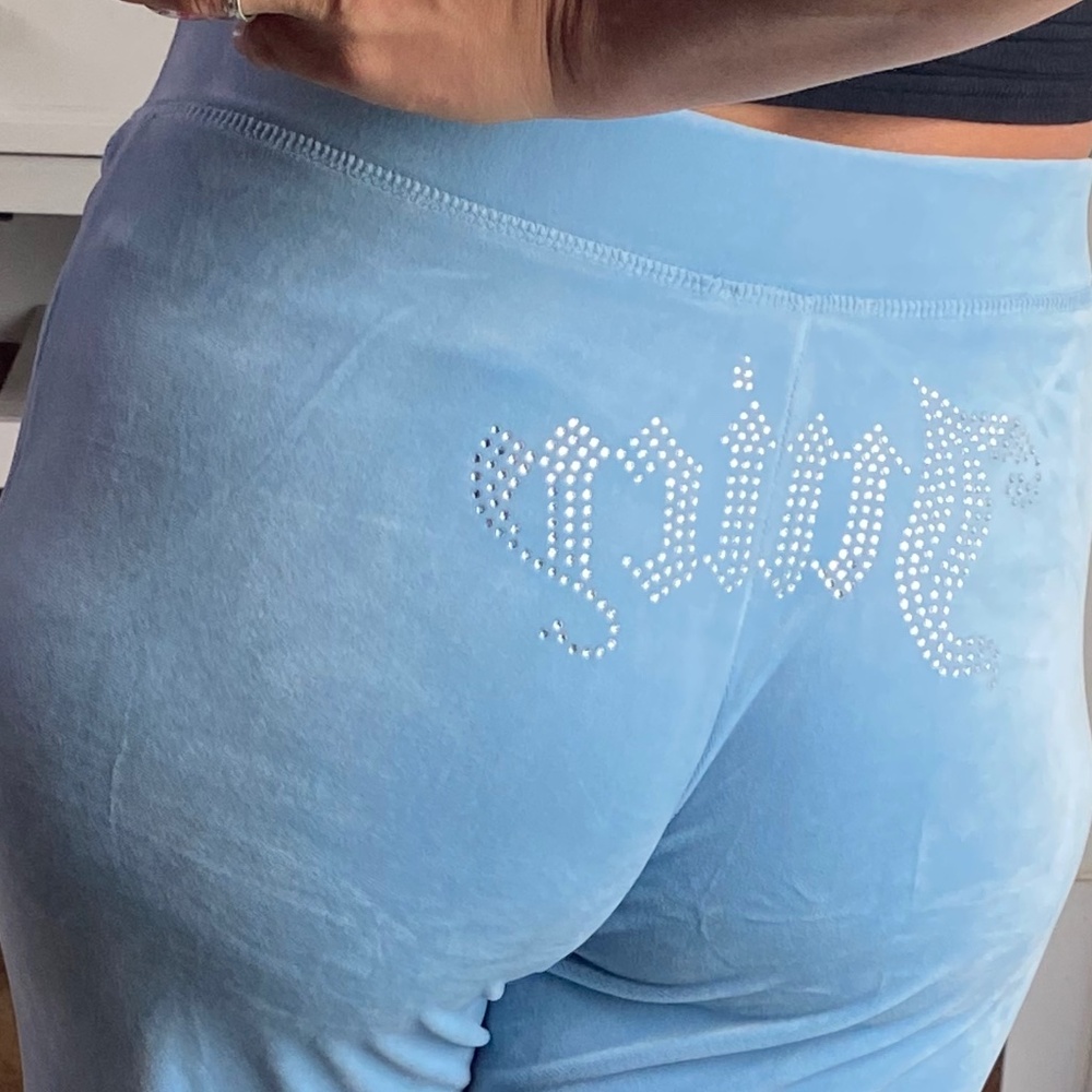 Juicy Couture OG Velour Rhinestone Track Pants Women’s size small